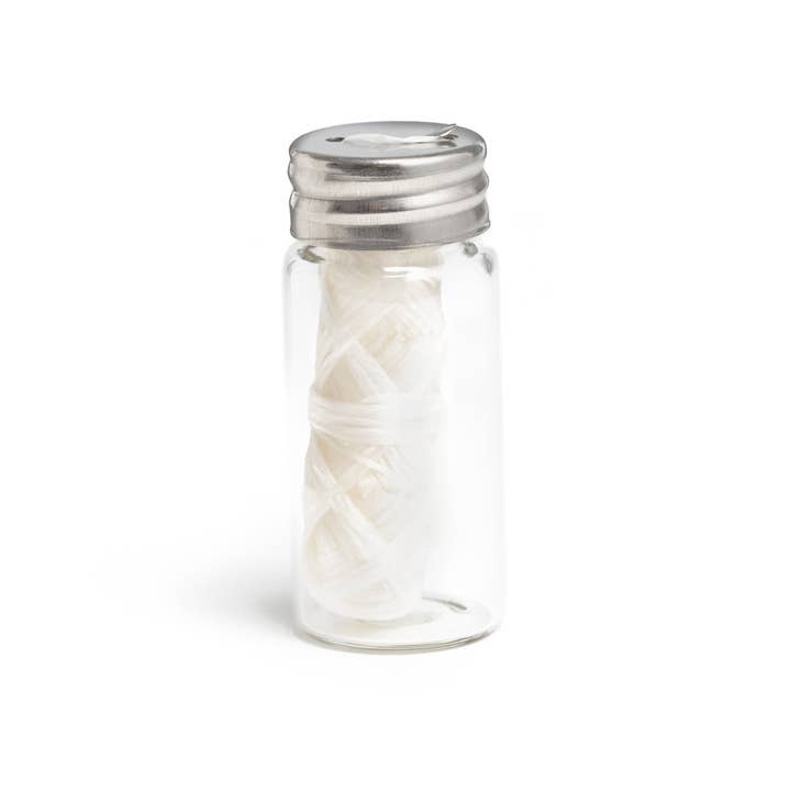 Eco-friendly biodegradable dental floss set with glass jar and refills