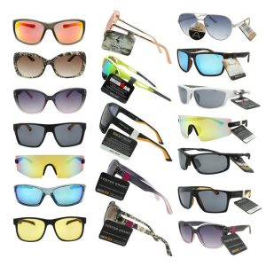 Assorted Foster Grant sunglasses, 125 pieces per case