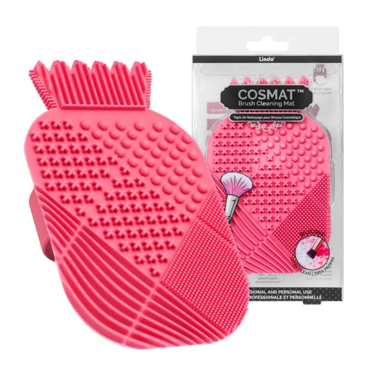Lindo CosMat brush cleaning pad with ergonomic design and textured surface